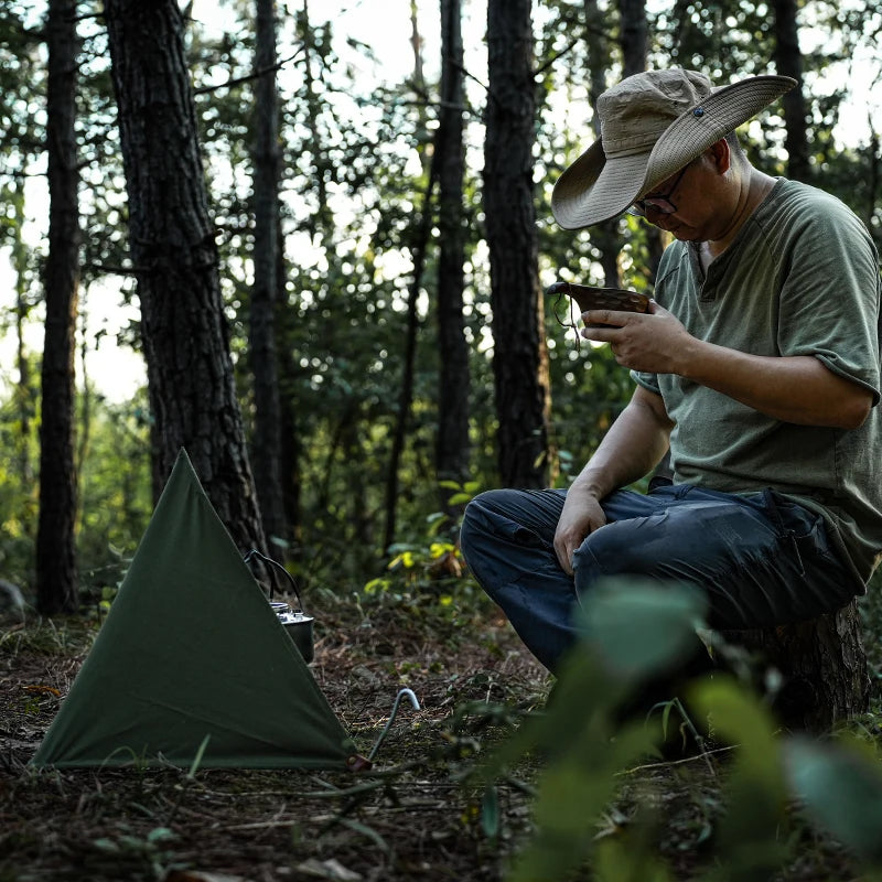 BUSHCRAFT Wind Blocker TC Cotton MINI Windsheild Bushcraft Triangular Stove Windshield – for Outdoor Cooking
